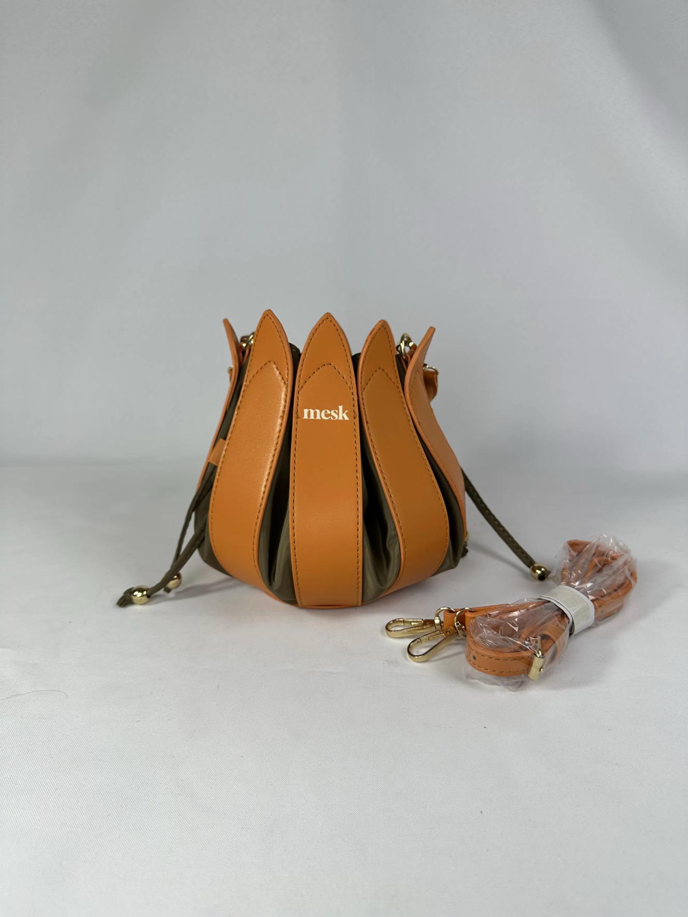Tulip Bag — with crossbody strap